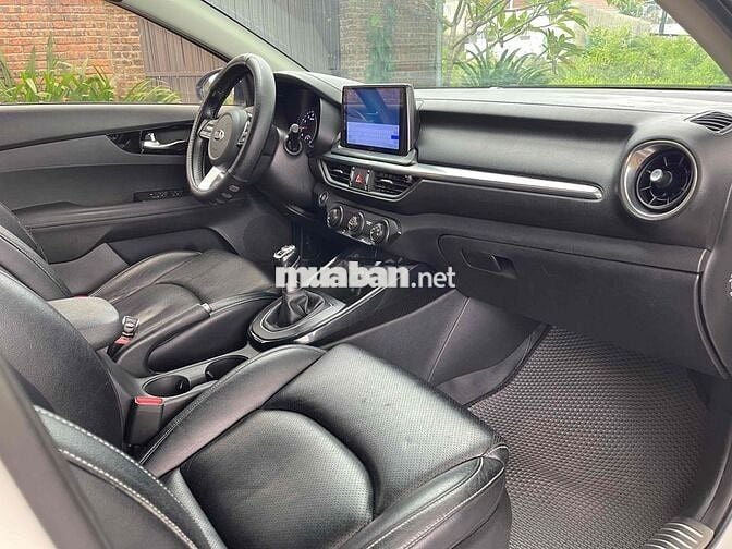 Kia Cerato 2019 1.6 MT - 95000 km