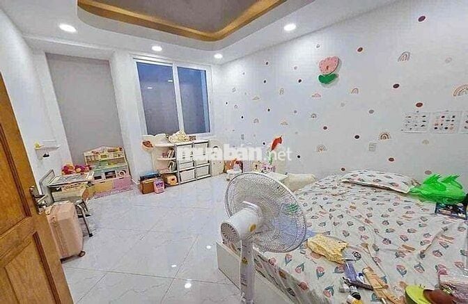 Bán Nhà Khu Vip Giáp Landmark 81