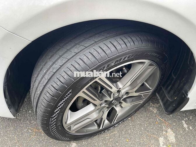 Kia Cerato 2019 1.6 MT - 95000 km
