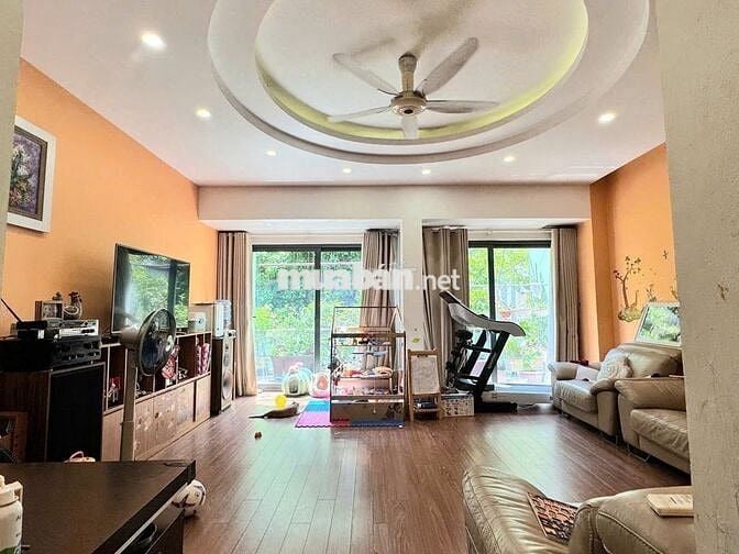 Bán Biệt thự KĐT Dịch Vọng, Cầu Giấy, 102m x 4T, 2 thoáng