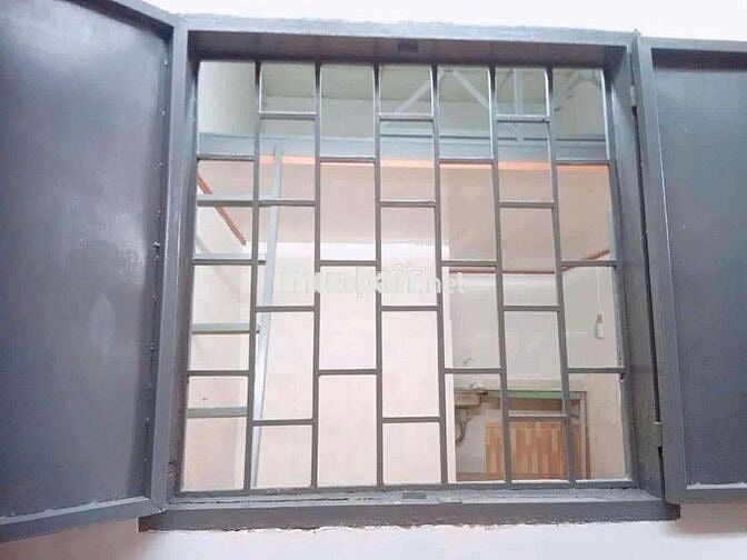 Cho thuê p trọ tx 21 q12 giá 2tr2 có gác
