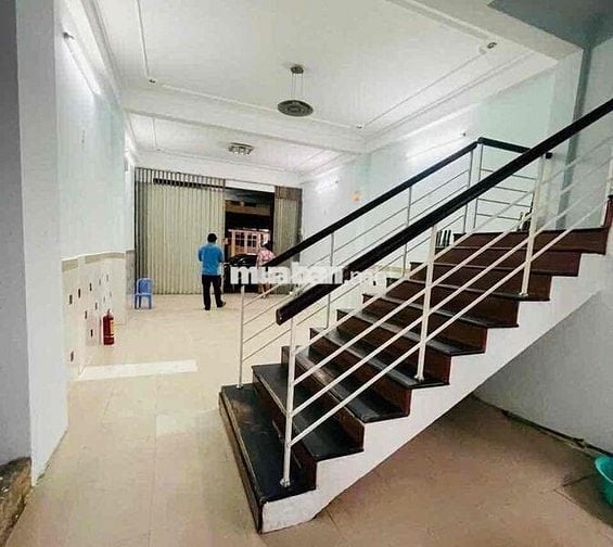 ✅ Cho thuê nhà 3 tầng mặt tiền Bế Văn Đàn - Thanh Khê