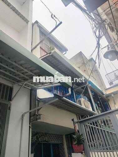 Cần bán gấp nhà ngõ hèm, đường Điện Biên Phủ, quận bình thạnh