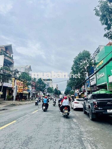 mặt tiền phạm văn thuận ngang 6 mét