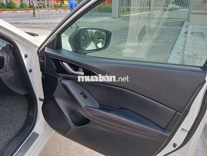 Mazda 3 đơi 2016 cực đẹp