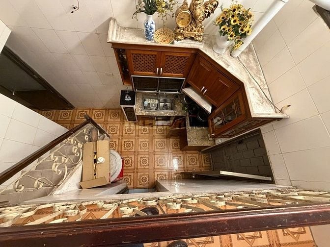 Cho thuê nhà mặt đường 136 Đê Trần Khát Chân, tầng 1, 2, DTMB 45m2