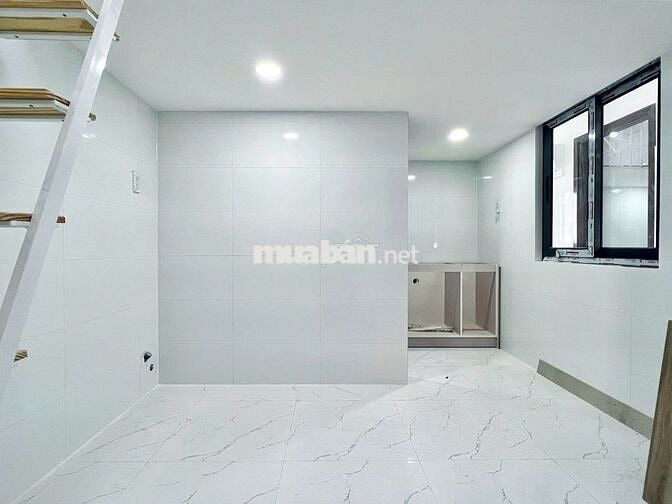 Giứa UEH B&N,Văn Hiến 10p qua Q5 Gác đẹp thang máy Cửa sổ NT cơ bản