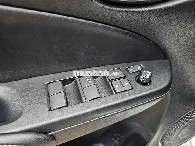 Toyota Vios 2024 1.5E CVT - 29000 km