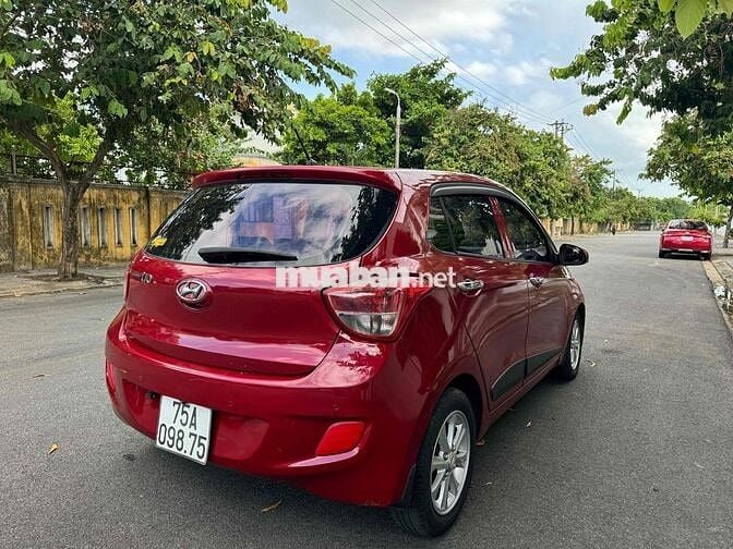 Hyundai Grand i10 2017 Grand 1.0 AT - 50000 km