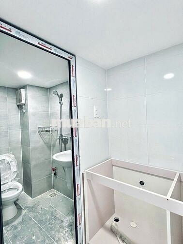 Giứa UEH B&N,Văn Hiến 10p qua Q5 Gác đẹp thang máy Cửa sổ NT cơ bản