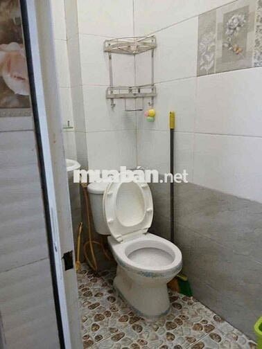 cho thuê nhà nguyên căn Miếu Gò xoài - lê văn quới giá 5tr