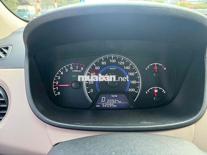 Hyundai Grand i10 2017 Grand 1.0 AT - 50000 km