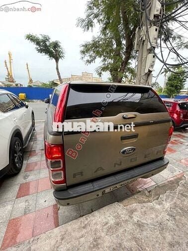 Ford Ranger XLS 2.2L 4x2 MT 2018 - 368 Triệu
