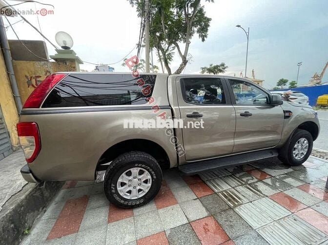 Ford Ranger XLS 2.2L 4x2 MT 2018 - 368 Triệu