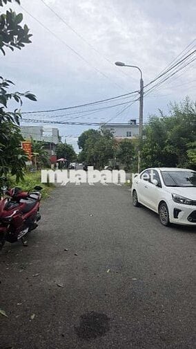 Cần tiền bán gấp lô Hòa Xuân hiếm, vị trí đẹp