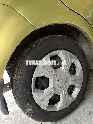 Chevrolet Spark 2011 LT 0.8 AT - 15 km