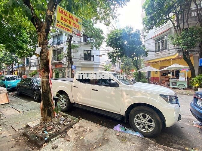 Nissan Navara 2023 EL 2.3 AT 2WD - 38650 km