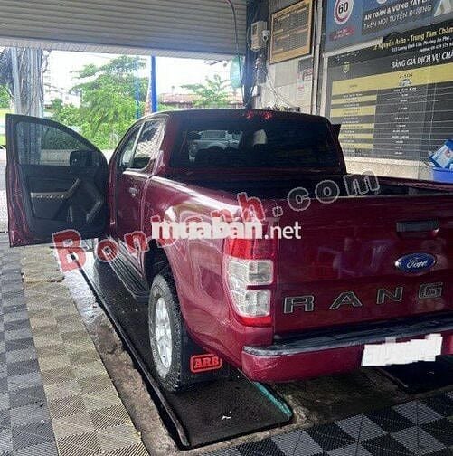Ford Ranger XLS 2.2L 4x2 AT 2021 - 515 Triệu