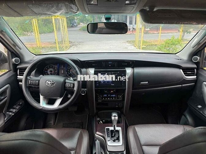 Toyota Fortuner 2018 2.7V 4x2 AT - 55000 km