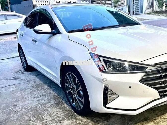 Hyundai Elantra 2.0 đời 2021 chạy 38500km