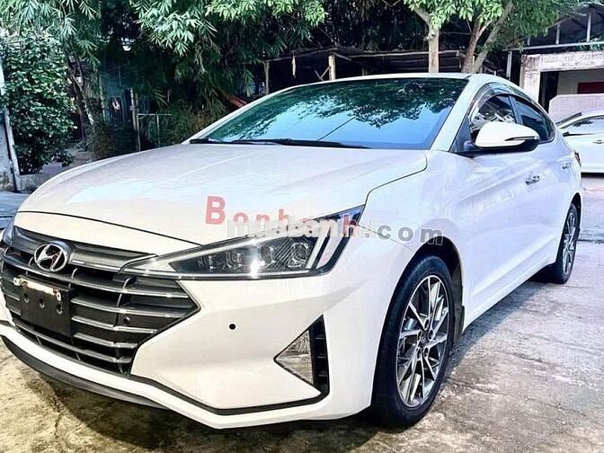 Hyundai Elantra 2021 2.0 AT -Màu Trắng