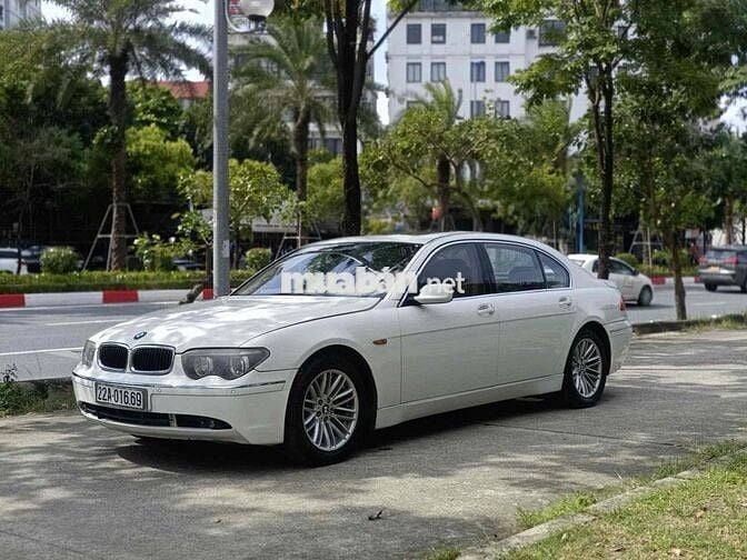 BMW 7 Series 2004 745i - 170000 km