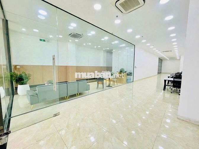 Hiếm-cho thuê nhà Trần Quang Khải Ngang 5m Giá 48 triệu.hầm,thang máy.