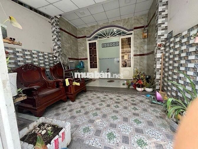 Nhà đường Nguyễn Thị Đành, Hóc Môn 51m2(4x13)m, SHR xây kiên cố, 2tỷ1