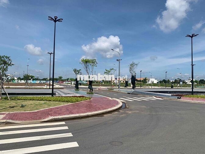 Đất nền sổ đỏ riêng từng nền ngay Lê Văn Lương Q7 - TT làm 18 tháng