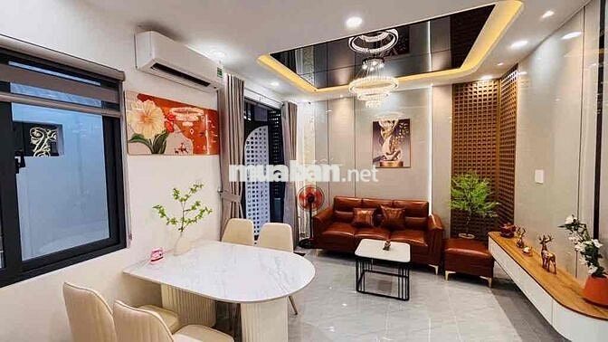 NHÀ 2 TẦNG 3PN •PHÚ NHUẬN CHỈ 5T95 . SHR . MỚI ĐẸP