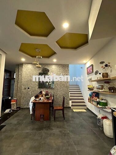 CHO THUÊ VILLA SÂN VƯỜN-MẶT TIỀN MỸ KHÊ-PHƯỚC MỸ- SƠN TRÀ- ĐÀ NẴNG.