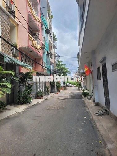 324/38/4 Phan Văn Trị 4x13 Dt đất 52m2, 3 PN 4WC mặt tiền khu nội bộ