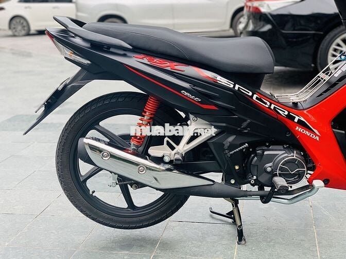 HONDA WAVE RSX FI ĐỎ ĐEN VÀNH ĐÚC XE MỚI TINH 2025