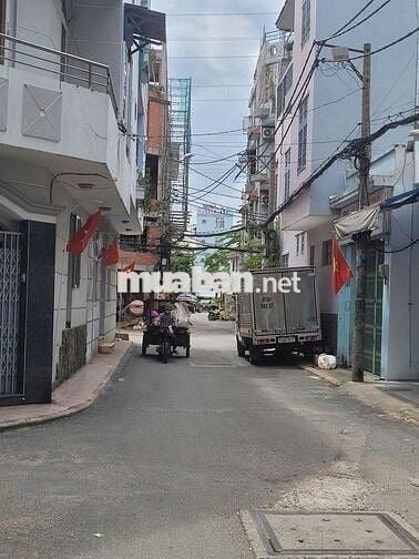 324/38/4 Phan Văn Trị 4x13 Dt đất 52m2, 3 PN 4WC mặt tiền khu nội bộ