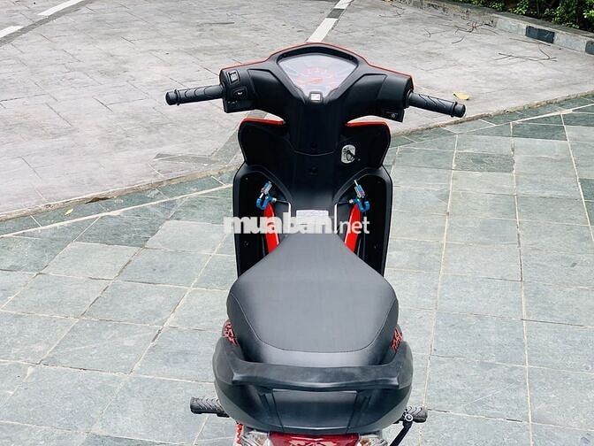 HONDA WAVE RSX FI ĐỎ ĐEN VÀNH ĐÚC XE MỚI TINH 2025