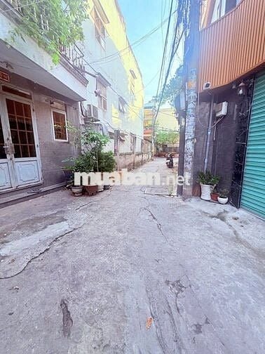 Bán nhà Bình Long, 20m2, 4 tầng, ngang 4m, giá 3 tỷ