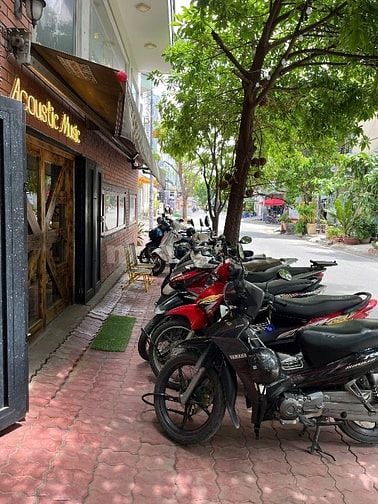 Góc,Đặng Thùy Trâm,Ngang 5m,Hầm,4Tầng,7PN,Gần Trường Học,Cty,Quán Ăn 