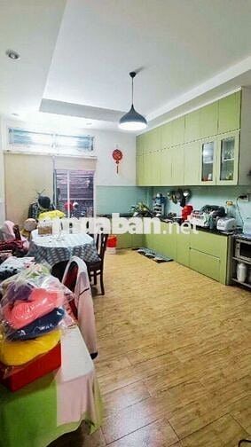 🔥 BÁN NHÀ ÂU DƯƠNG LÂN, P.2, Q.8 - CÓ SÂN ĐẬU Ô TÔ, DT 102M² - CHỈ