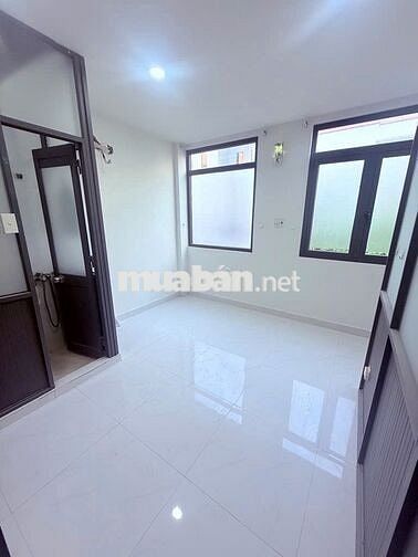 Bán nhà Bình Long, 20m2, 4 tầng, ngang 4m, giá 3 tỷ