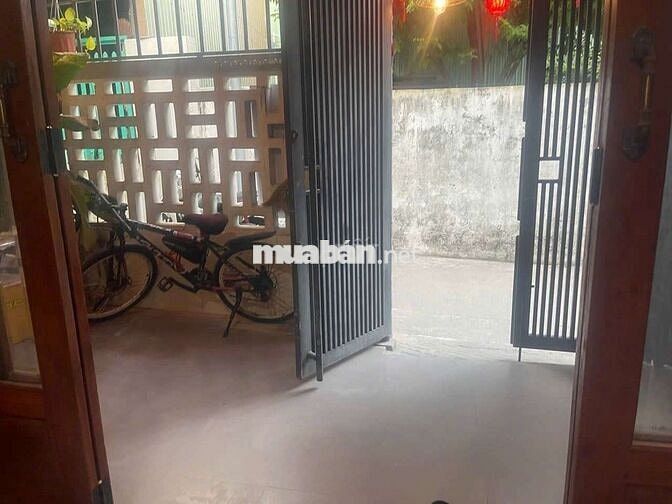 🔔Bán Đất Tặng Nhà 2 Tầng Đường 5m5 
Công Năng : 7 phòng Trọ Đang