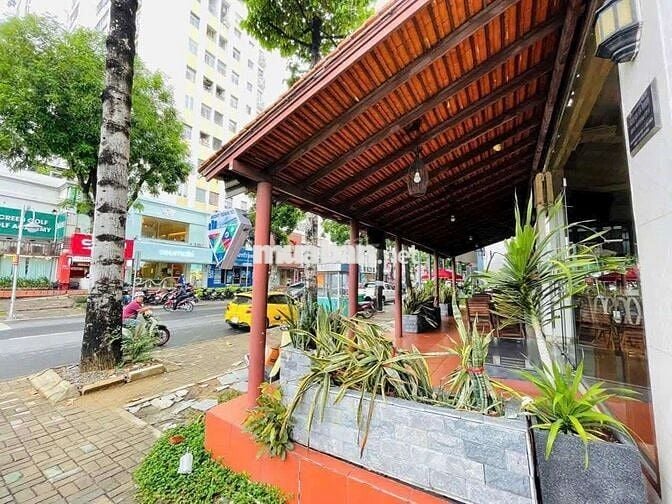CHO THUÊ CĂN GÓC 2 MẶT TIỀN KHU KINH DOANH SẦM UẤT PHÚ MỸ HƯNG QUẬN 7