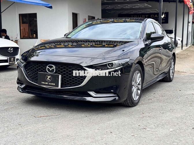 Mazda 3 2022 1.5L Premium - 12000 km