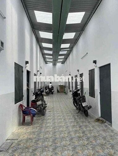 🔥🔥 chủ kẹt tiền cần bán gấp dãy nhà trọ có 10 phòng 1 trệt 1 lầu 1 nvs