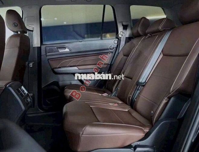 Volkswagen Teramont 2.0 AT 2022 - 1 Tỷ 499 Triệu