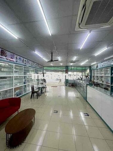 SÀN SUỐT, NGANG 8M, LỀ RỘNG TẠI 329A NGUYỄN XÍ QUẬN BÌNH THẠNH