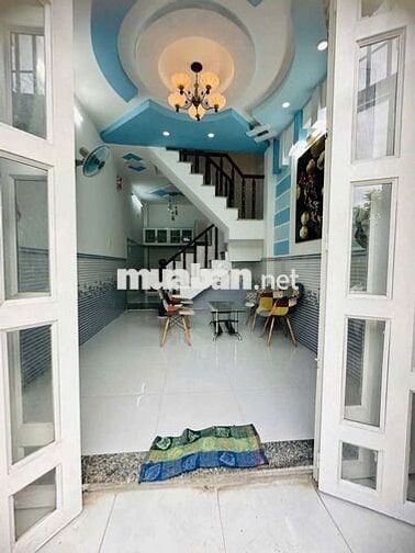 CHÍN CHỦ CẦN BÁN NHÀ MẶT TIỀN HẺM 6 M,dt 24 m , nhà 1 tr+1l giá1,250 t