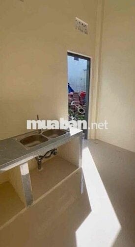 Cho Thuê Nhà Có Sân Mặt Tiền Đường Kinh Dương Vương, Liên Chiểu, ĐN