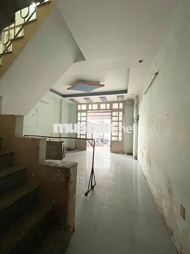 NHÀ HXH 2 TẦNG 68M2 GIÁ 2 TỶ250 TRỊNH QUANG NGHỊ BÌNH HƯNG BÌNH CHÁNH
