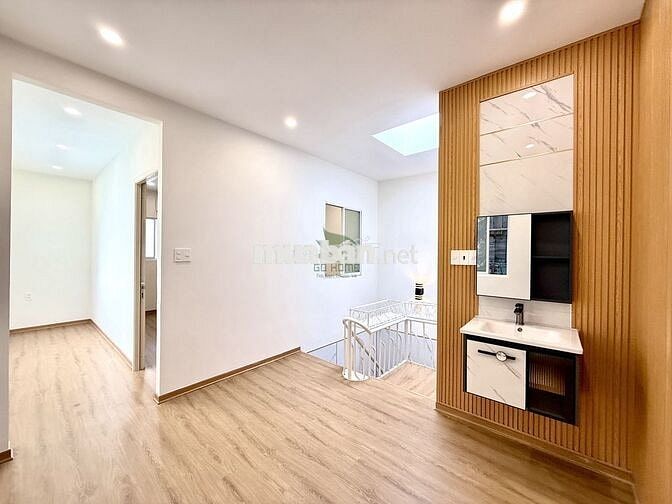 NHÀ 3 PHÒNG NGỦ FULL NỘI THẤT HẺM TTTP GIÁ 12 TRIỆU/THÁNG