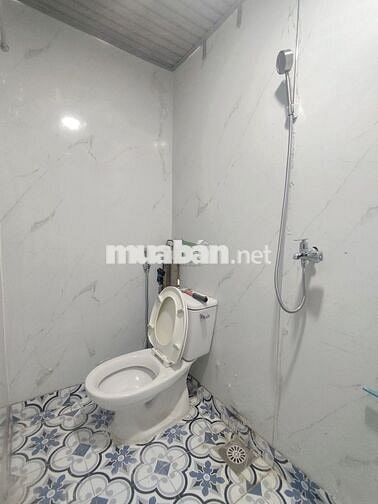 NHÀ NGUYÊN CĂN 1 TRỆT 1 LẦU BẮC NHA TRANG GIÁ 12 TRIỆU/ THÁNG